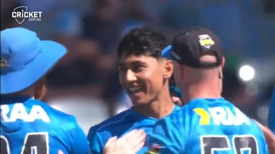 Jerssis Wadia celebrates after taking a wicket. (Screengrab/BBL)