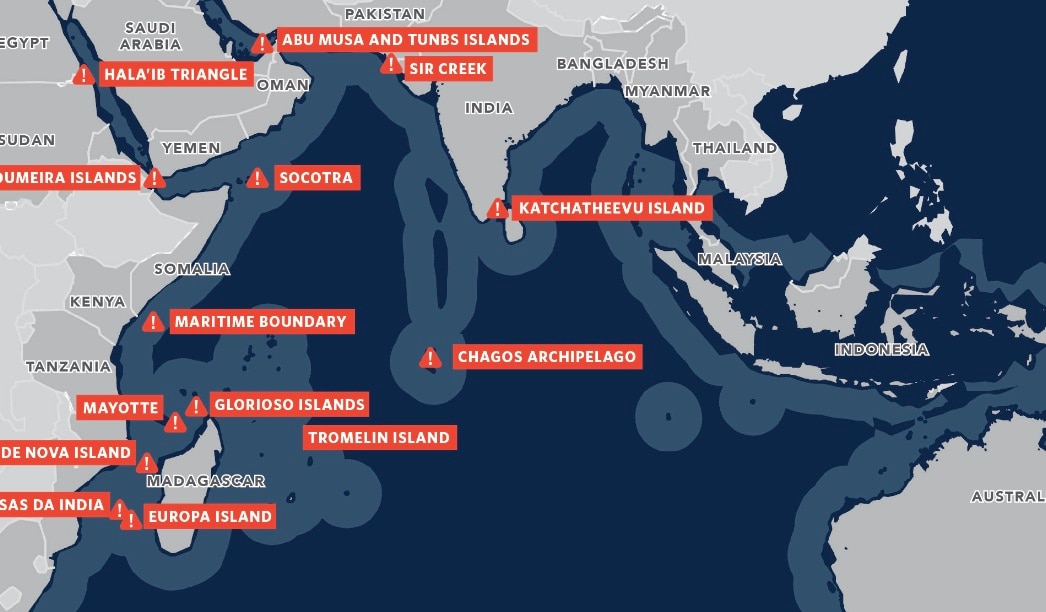 Located directly on the global shipping lanes, its location was strategically important for naval and commercial dominance in the Arabian Sea. Located directly on the global shipping lanes, its location was strategically important for naval and commercial dominance in the Arabian Sea.