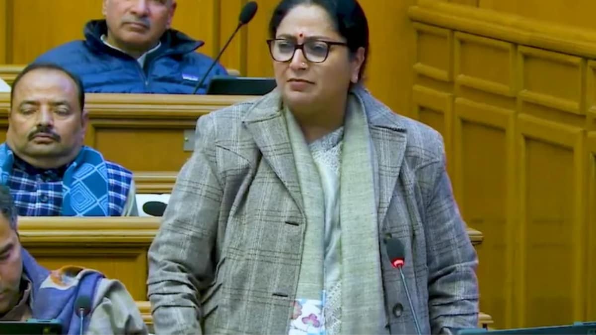 ‘Can't Tolerate A Woman CM’: Rekha Gupta Slams AAP For Trolling Her