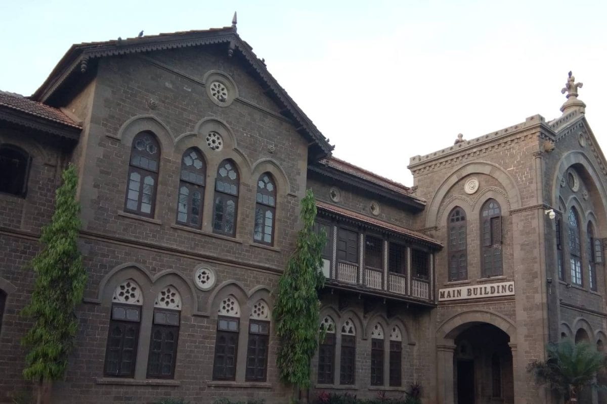 GK: Which Indian City Is Called The Oxford Of The East?