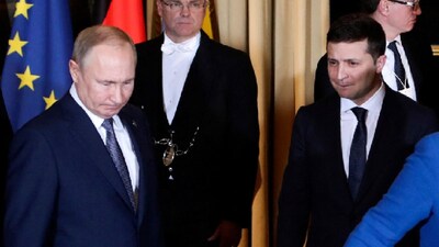 File photos of Zelenskyy/Vladimir Putin (AP)