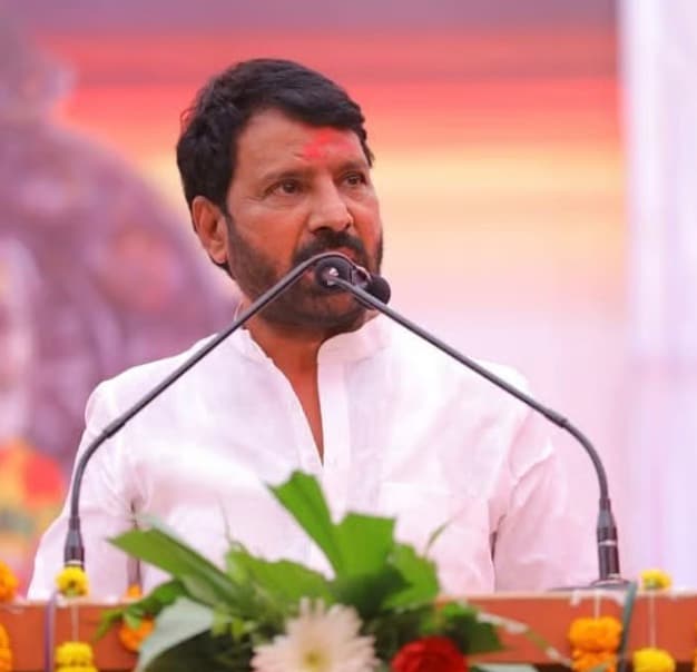 The leader passed away on May 26 2025, after his car skidded on the latur-Tuljapur Road near Belkund in Ausa tehsil of Latur district of Maharshtra. He sustained serious injuries and was immediately rushed to Sahyadri Hospital in Latur. The leader passed away on May 26 2025, after his car skidded on the latur-Tuljapur Road near Belkund in Ausa tehsil of Latur district of Maharshtra. He sustained serious injuries and was immediately rushed to Sahyadri Hospital in Latur.