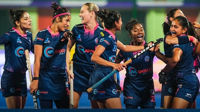 SG Pipers in HIL (X)