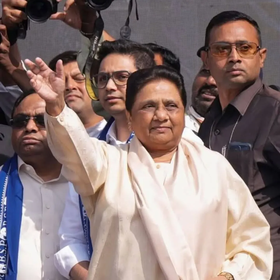 In 2012, she became the first Uttar Pradesh Chief Minister to complete full five years in office (2007-2012) after 1960. 