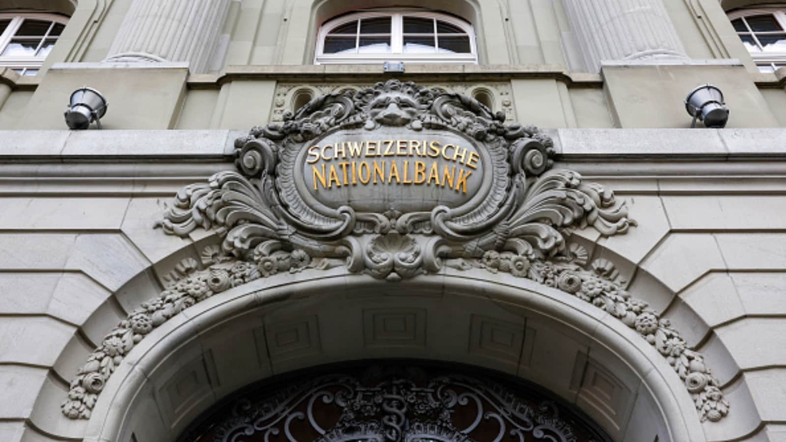 The Swiss National Bank is ranked fifth globally. It manages Switzerland’s currency and financial stability. As per the data, the SNB holds total assets worth $1,107.9 billion, reflecting Switzerland’s strong position in global banking and finance.