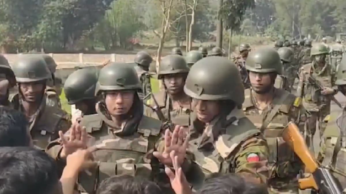 Bangladesh Summons Myanmar Envoy After Stray Bullet From Across Border Injures Girl