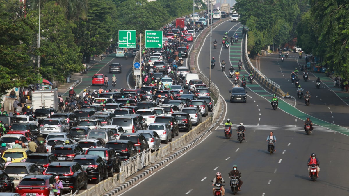 Bengaluru And Pune Among World’s Worst 5 Congested Cities In 2025 As India Dominates Global Traffic Index