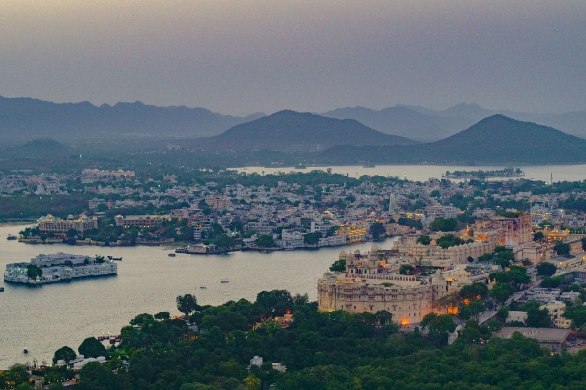 GK: Which Indian City Is Called The City Of Lakes?