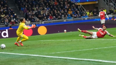 Arsenal's Gabriel Jesus scores his side's opening goal during the Champions League opening phase soccer match between Inter Milan and Arsenal in Milan, Italy, Tuesday, Jan. 20, 2026. (AP Photo/Luca Bruno)