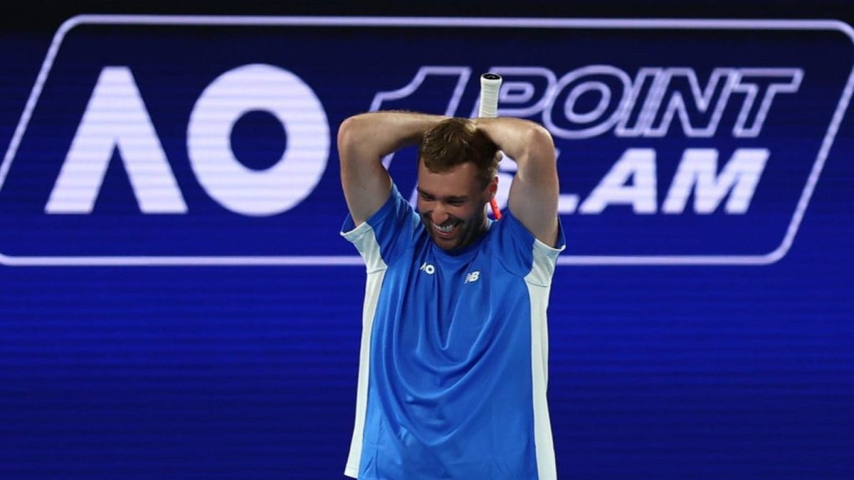 Australia's Latest Millionaire! 'Amateur' Jordan Smith Wins Inaugural One-Point Slam Title At Iconic Rod Laver Arena