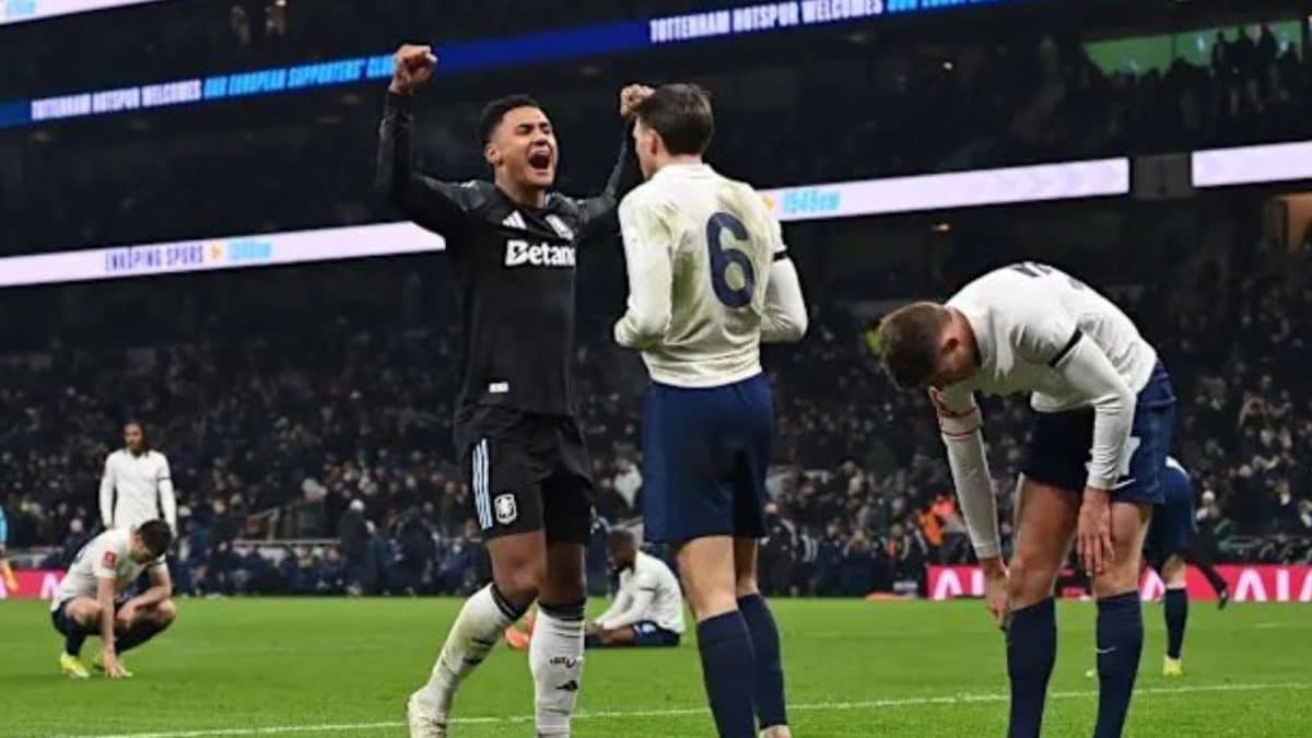 'He Can Easily Walk Around'! Chaos At Tottenham Stadium Following Aston Villa's FA Cup Win Over Spurs | Watch