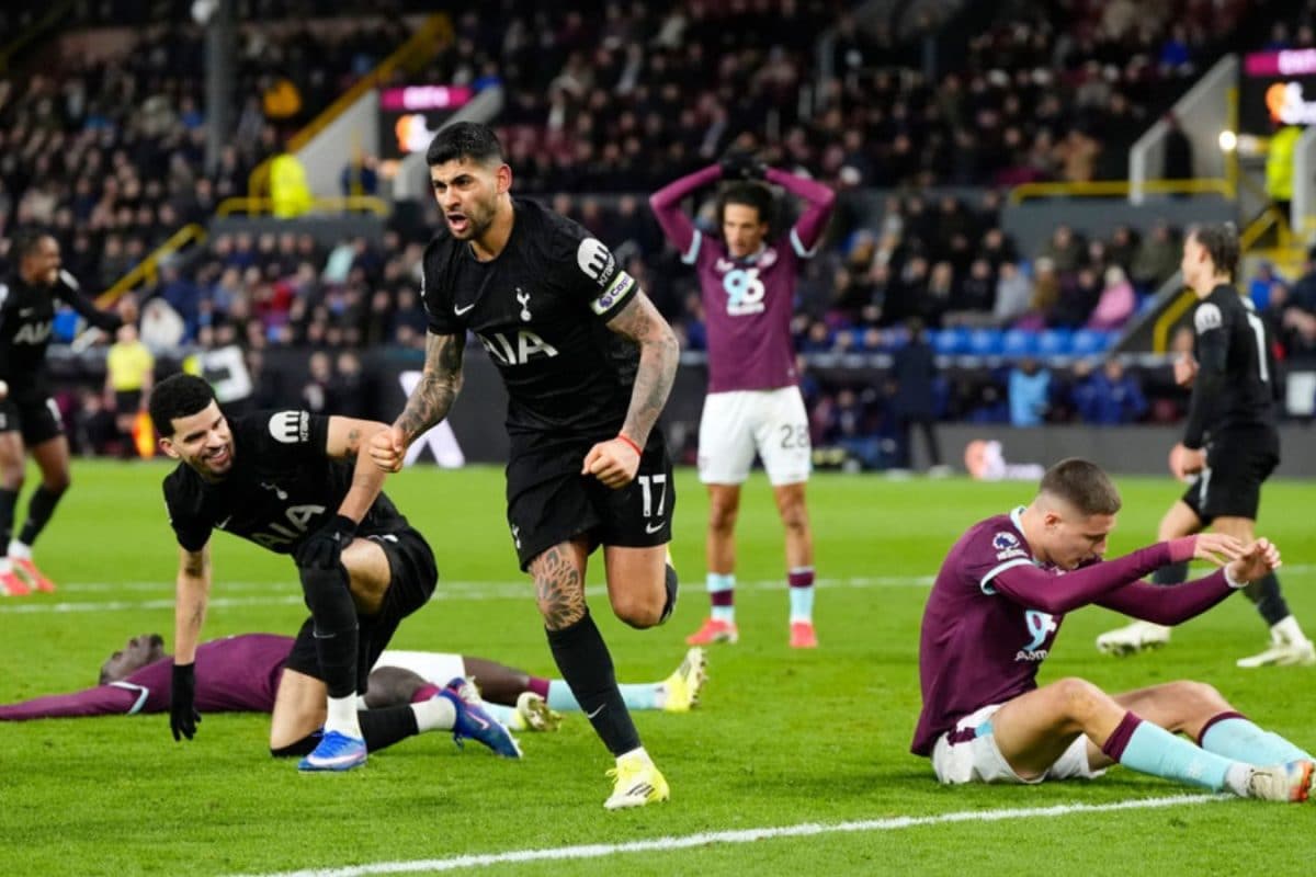 Premier League: Romero Saves Spurs Blushes As Burnley Hold Tottenham To Pile Pressure On Frank