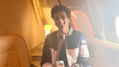 Vikas Khanna flags Mumbai airport carpet issue. (Photo Credit: Instagram)