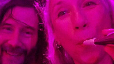 Keanu Reeves celebrates the New Year with Alexandra Grant. (Photo Credit: Instagram)