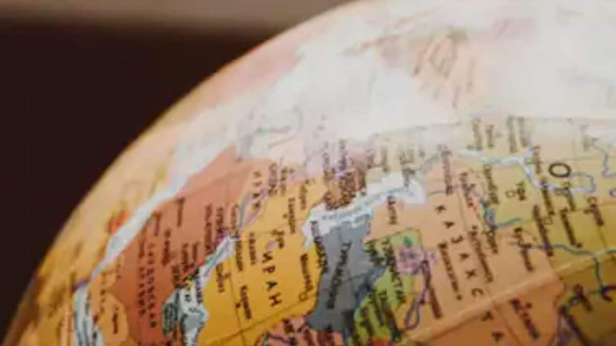 China and Russia Share Borders with 14 Countries Each
