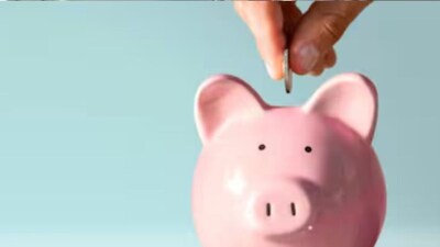 30 की उम्र में वित्तीय विकल्प: स्मार्ट आदतों से संवारें अपनी सेवानिवृत्ति का जीवन.