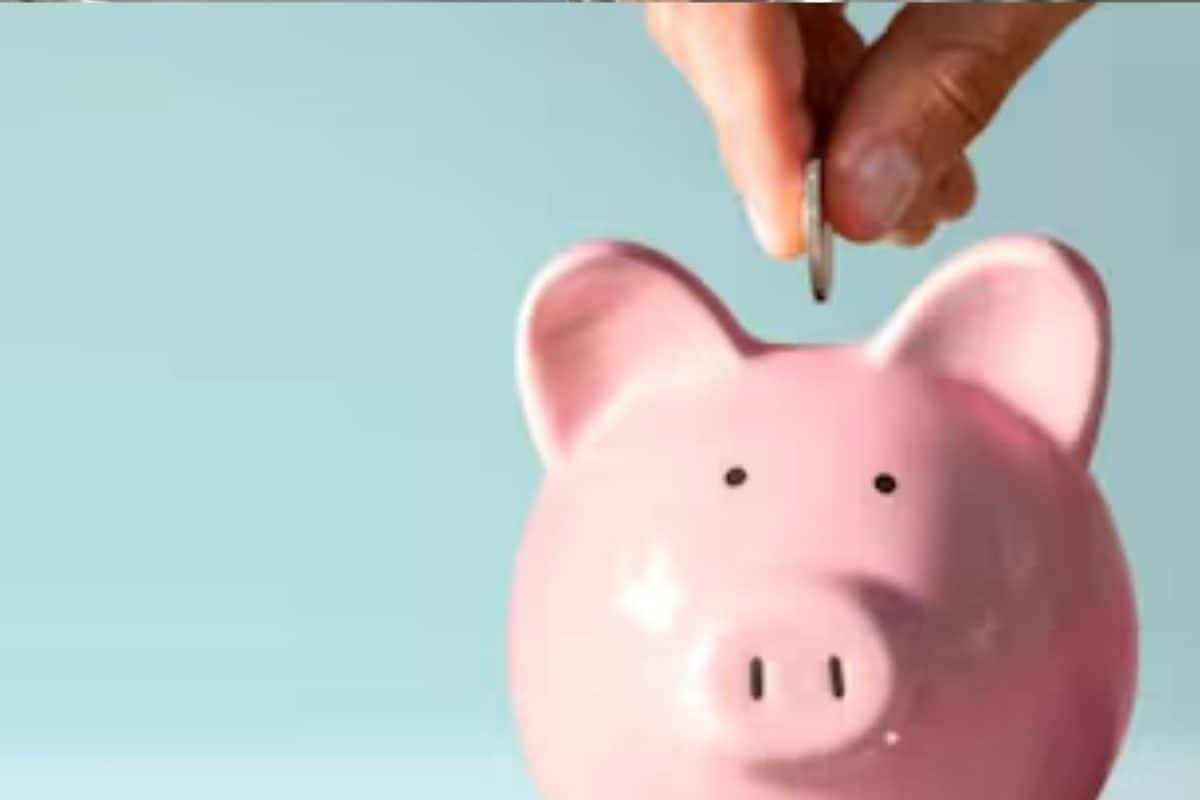 From Budgeting To Big Investments: How Financial Choices You Make In Your 30s Shape Your Retirement Life