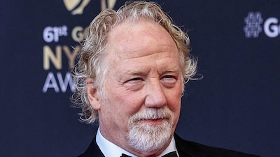 Timothy Busfield is being held at a detention center. (Photo Credit: X)