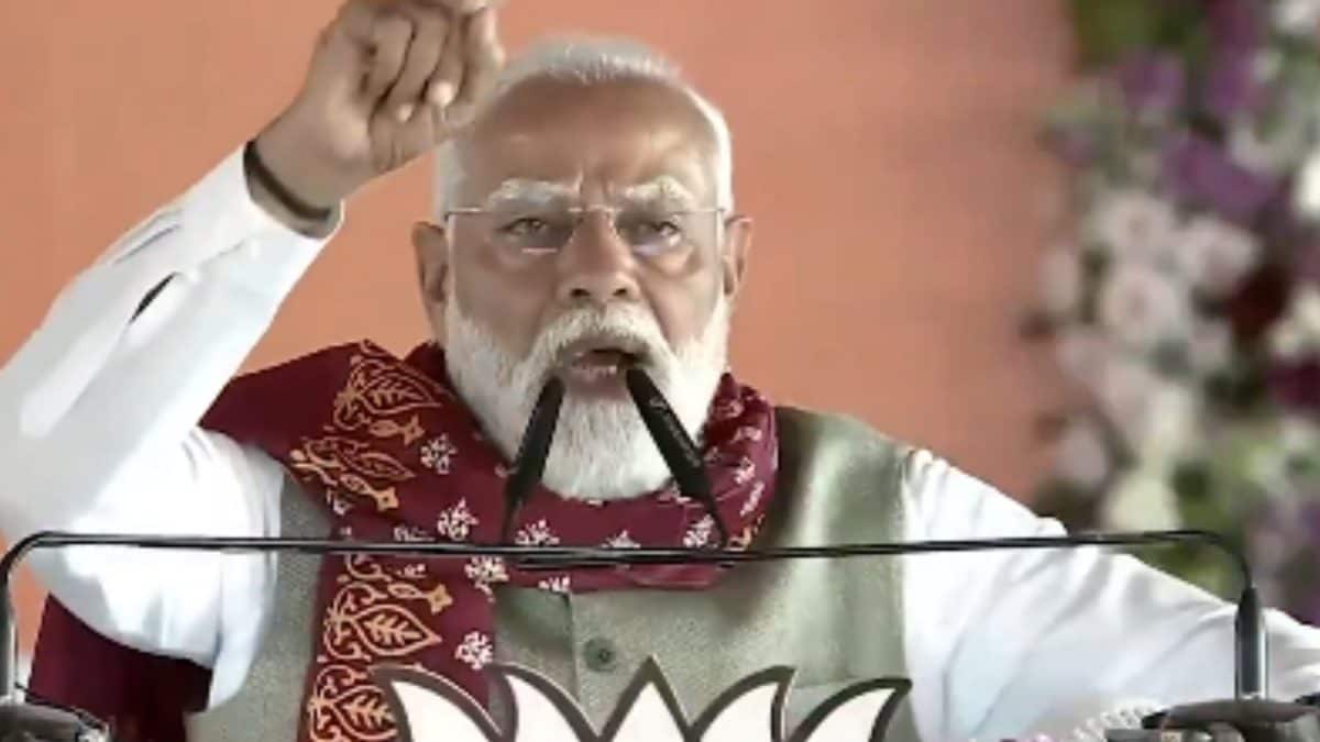 News18 Evening Digest: PM Modi's Rally In Bengal, EU's Remarks On Trump's Greenland Threat & More