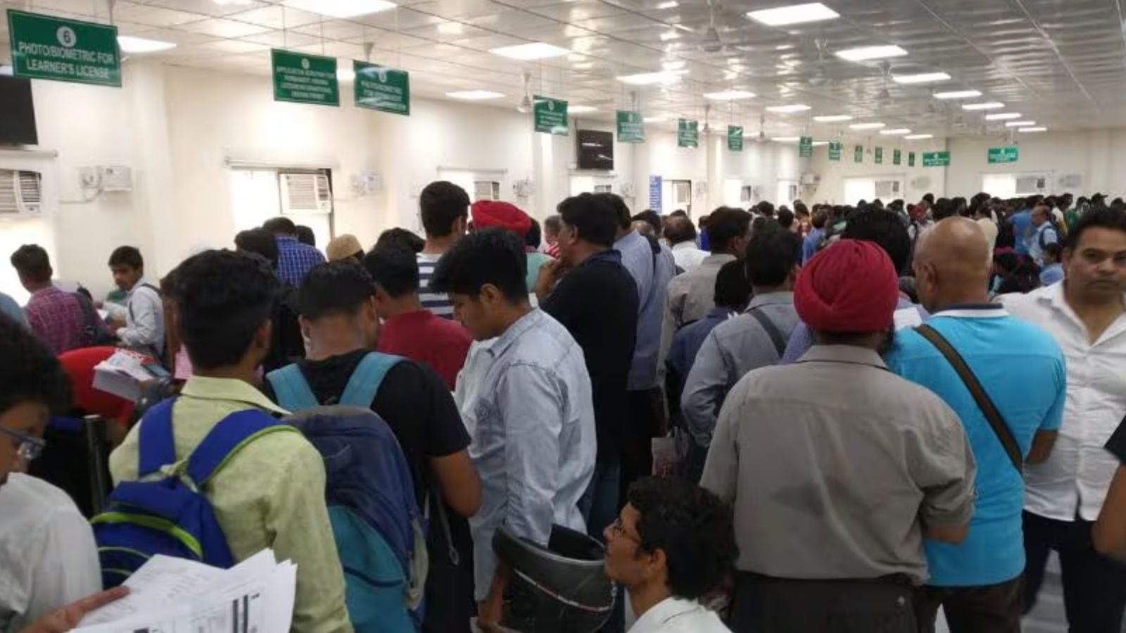 The biggest advantage of this service is that there is no need to visit the RTO. Everything can be completed from home through the Parivahan portal, saving time, travel expenses, and paperwork. The online system is designed to be quick and user-friendly. With just a few simple steps, you can keep your driving licence details updated and avoid potential issues in the future.