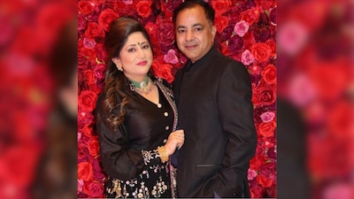 Meenu Dogra with her husband Vijay Kumar | Image: Facebook