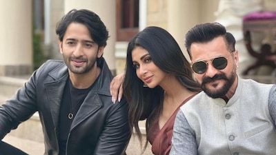 The show stars Mouni Roy alongside Sanjay Kapoor and Shaheer Sheikh. (Photo Credit: Instagram)