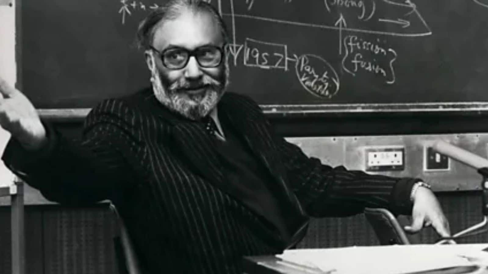 Salam completed his PhD in theoretical physics at Cambridge in 1951. His thesis made important contributions to quantum electrodynamics. By the time he finished his studies, he was already being noticed by the global scientific community. After completing his studies, he returned to Pakistan to teach mathematics at Government College, Lahore. He soon became head of the Mathematics Department at Punjab University.
