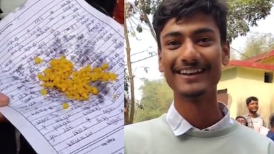 The student also mentions that he gave Rs 500 to clear his practical. (Photo Credit: Instagram)