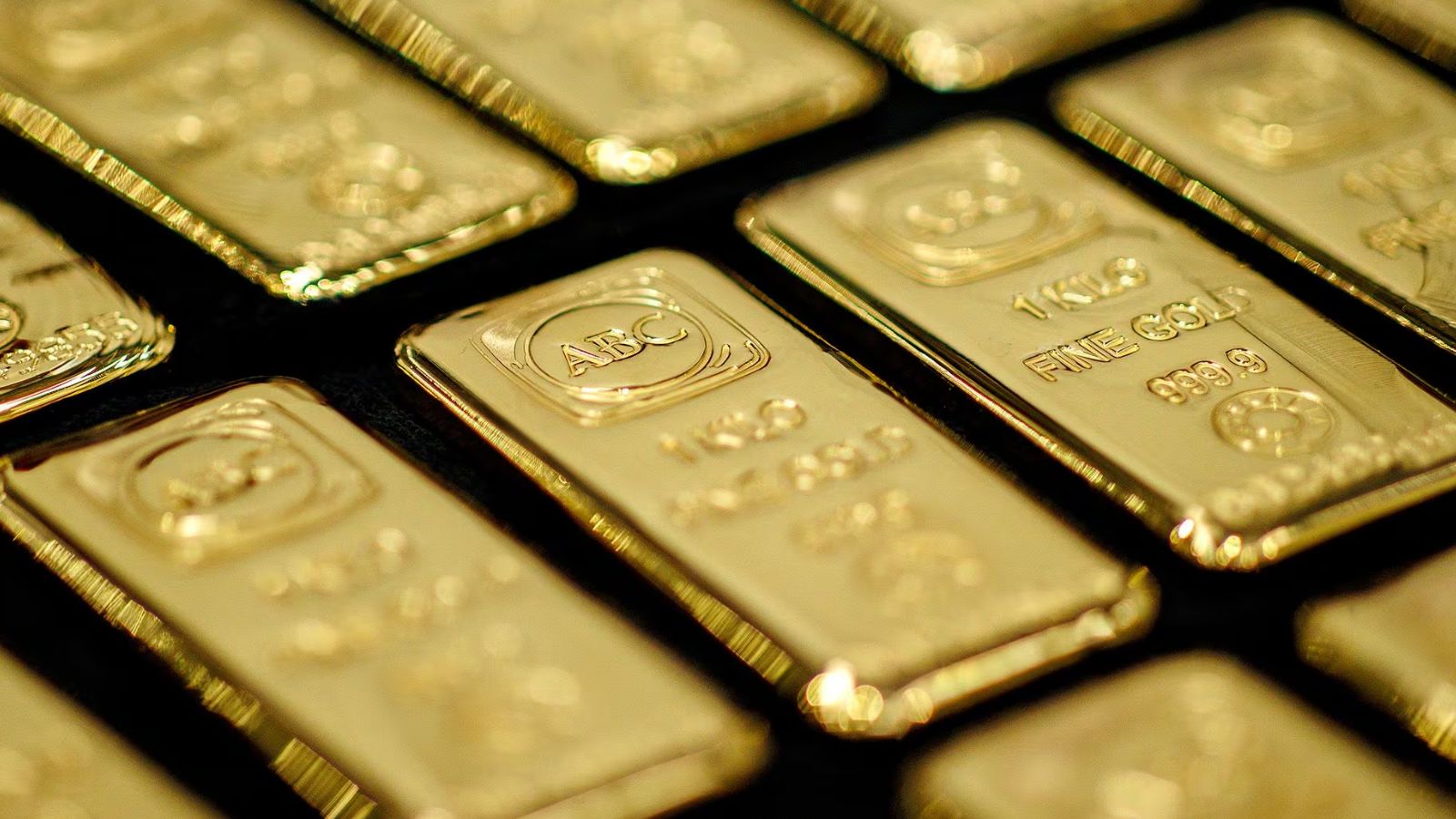 Experts say the decline does not signal a larger crisis. This is seen as a healthy correction within a strong bull market. Gold has already delivered its best January performance since the 1980s and key support levels around Rs 1,65,000 per 10 grams remain intact. Silver fell harder as it dropped nearly five per cent, while gold ETFs reportedly corrected by about 14 per cent before showing mild recovery. Despite the fall, both metals remain significantly higher on a monthly basis.