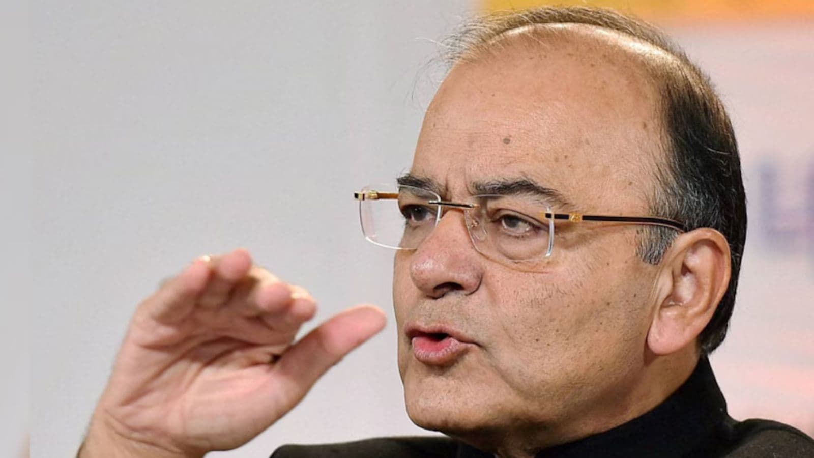  "Kashti chalaane walon ne jab haar kar di patwar hamein, Lehar lehar toofan mile aur mauj mauj manjdhaar hamein. Phir bhi dikhaya hai hamne aur phir yeh dikha denge sabko (When the boatmen gave up the helm in defeat, we faced waves of storms and currents; yet we've shown the way before and will again).”