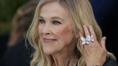 Catherine O’Hara’s Family To Hold ‘Private Celebration Of Life