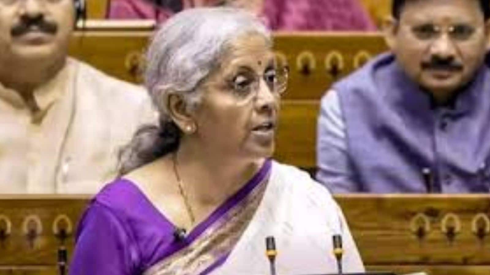 What Happens On Union Budget Day?

When the Union Budget is presented in India, typically on February 1, the morning is marked by ceremonial traditions, strict confidentiality, and final approvals before the Finance Minister puts forward the document in Parliament at 11 AM. Activities ramp up
 from around 8:30 AM, with the focus on the Finance Minister, officials, and other cabinet ministers.