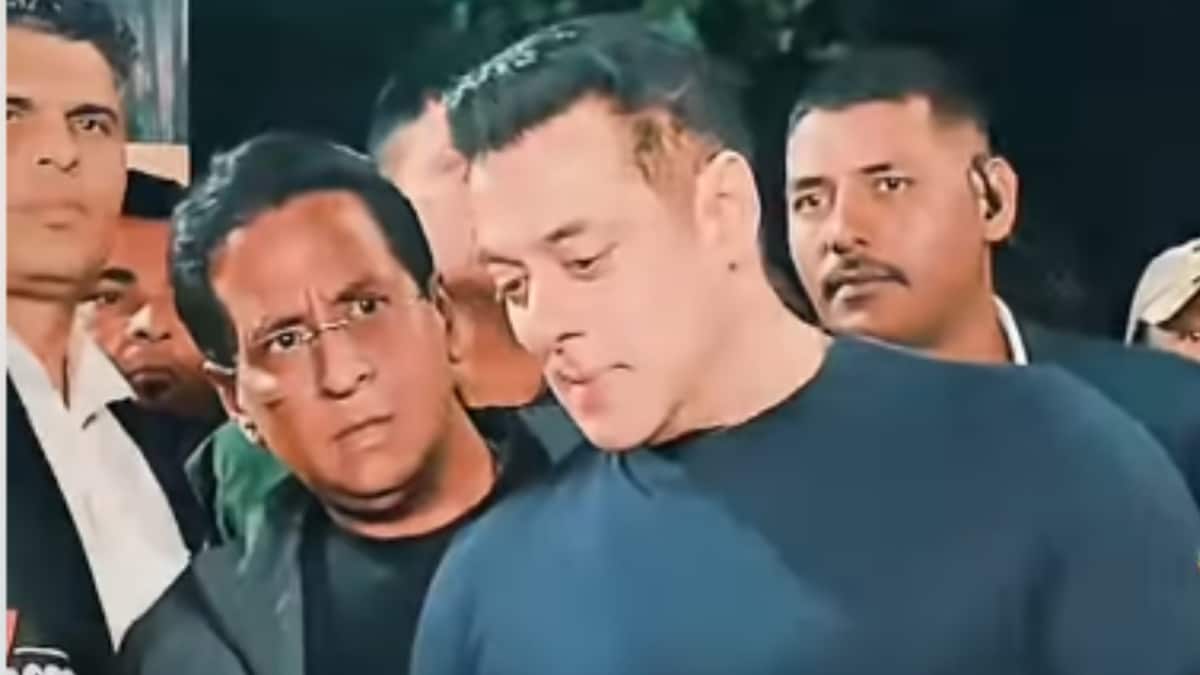 Salman Khan Interacts with Little Fans in Mumbai