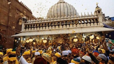 Basant Panchami At Nizamuddin Dargah: A Tradition That Blooms Beyond Religion