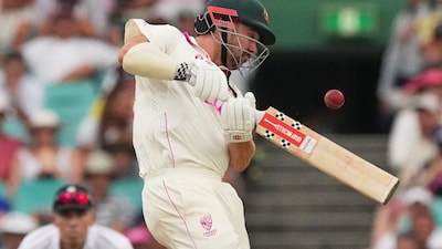 Travis Head is unbeaten on 91 at the end of Day 2 of the Sydney Ashes Test (Picture credit: AP)