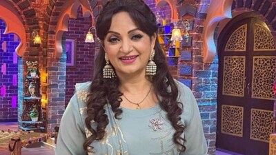 Upasana Singh reveals many actors struggle financially in the film industry.
