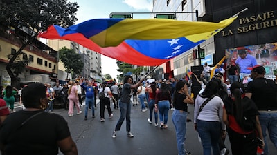 US Action in Venezuela Sparks Oil Reserve Debate: Who Controls Global Energy?