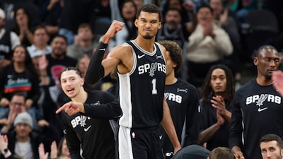 Victor had 31 points and 13 rebounds before making his exit. (AP Photo)