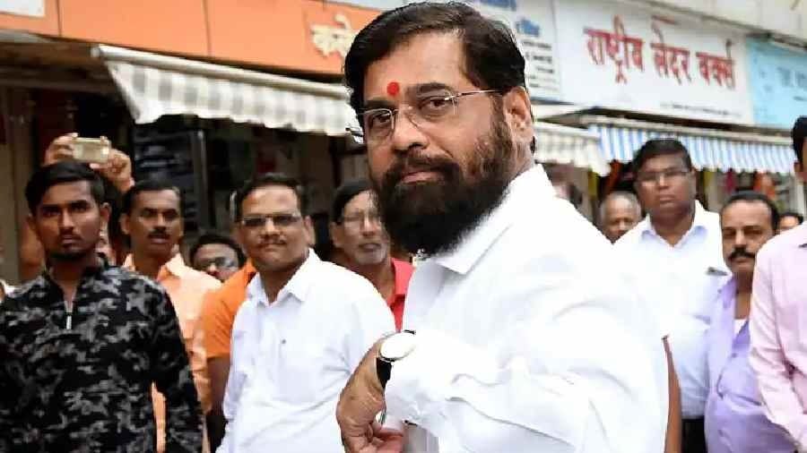 The main contest in the state will take place between the Mahayuti (the BJP and Eknath Shinde’s Shiv Sena) and the Shiv Sena UBT and Maharashtra Navnirman Sena (MNS). The National Congress Party and Congress are also in the fray. Elections are also being held for the Brihanmumbai Municipal Corporation (BMC), with 227 seats up for grabs. The party that secures 114 seats will hold the majority in the BMC.