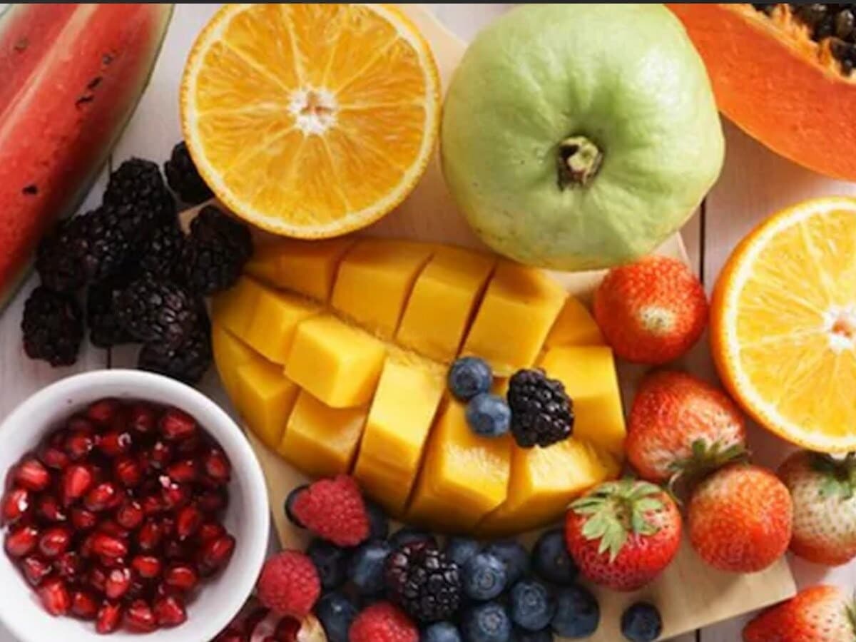 Acredita-se que observar esse jejum traz todas as formas de felicidade, boa sorte e progênie. Neste dia, as pessoas evitam grãos, alimentos condimentados e não vegetarianos, e consomem água, frutas e alimentos feitos com leite. Muitas pessoas fazem jejum apenas com água.