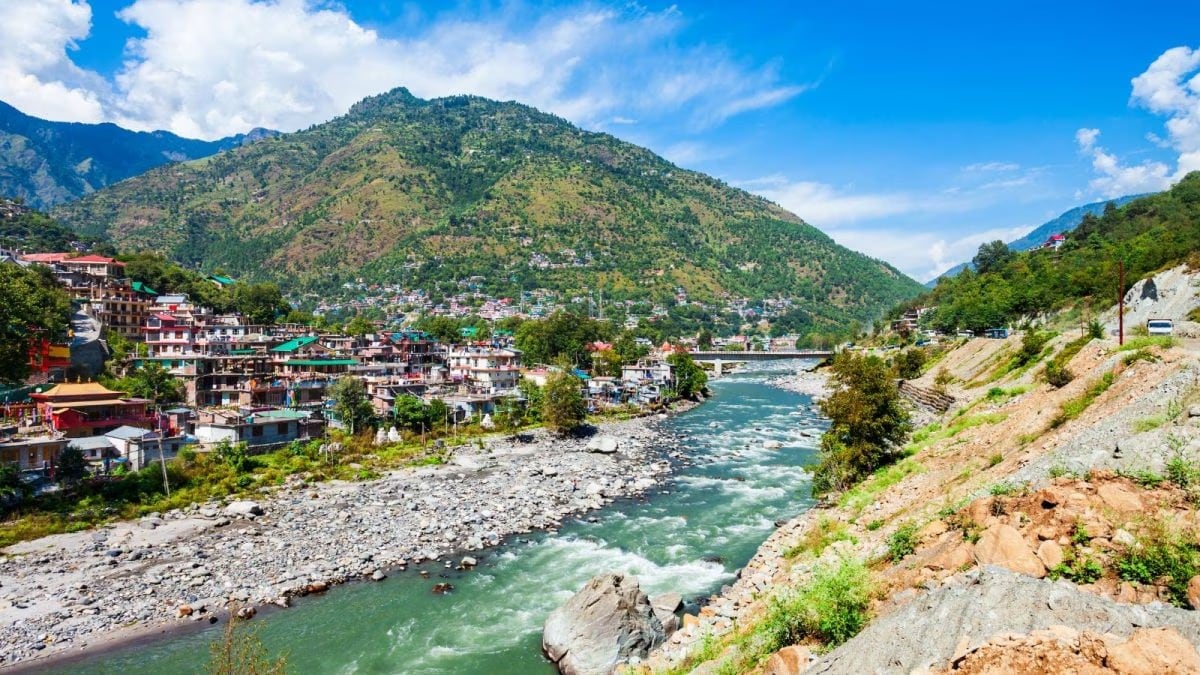 This Is The Longest River In Asia But It Flows Only Within One Country ...