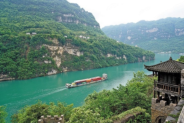 This Is The Longest River In Asia But It Flows Only Within One Country ...