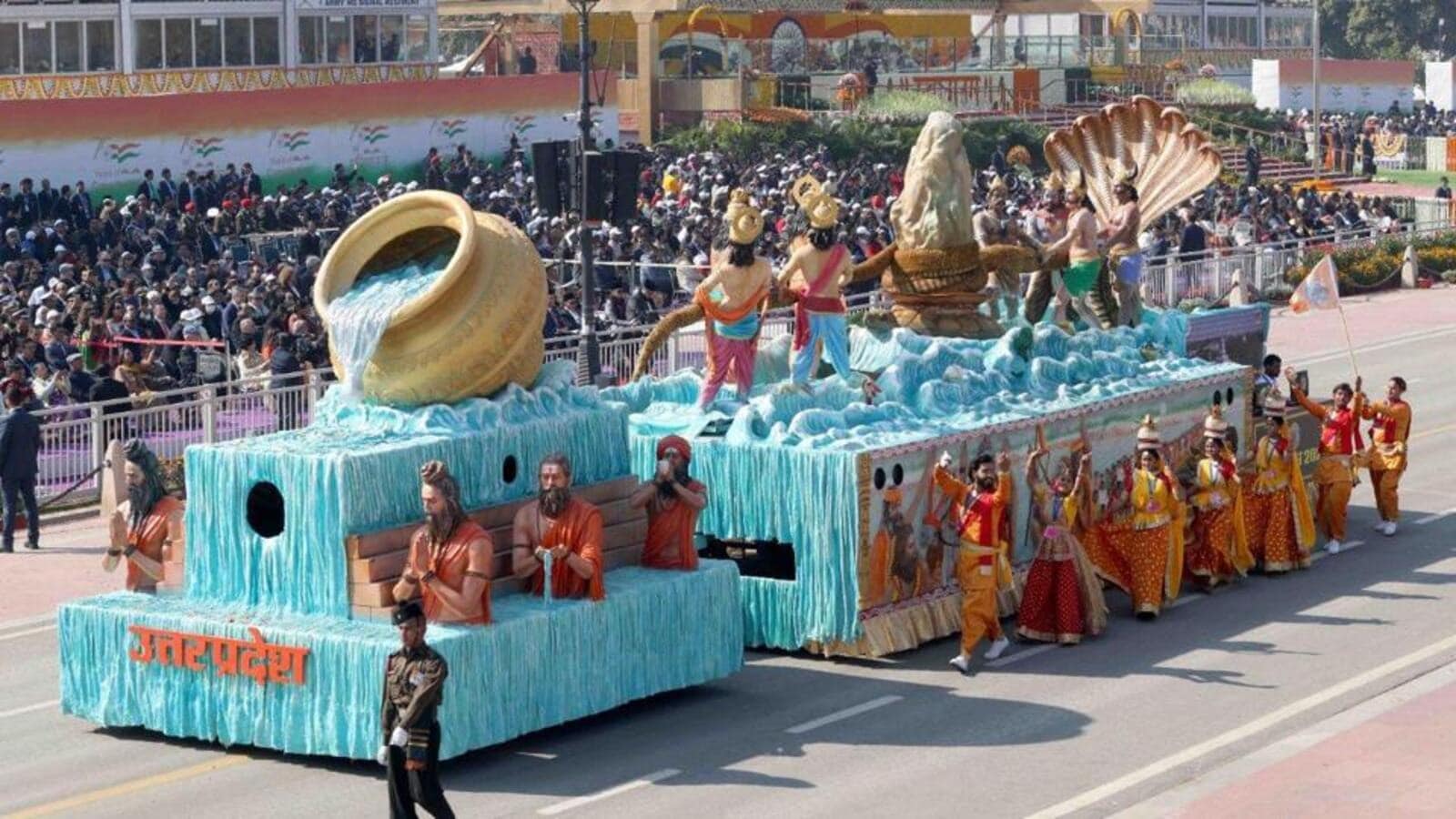 Uttar Pradesh received the award for best tableau in 2021, when a total of 32 tableaux – 17 from States and Union Territories (UTs), nine from various Ministries/Departments and Paramilitary Forces and six from Ministry of Defence - took part in the Republic Day Parade. The state highlighted the theme Ayodhya: Cultural Heritage of Uttar Pradesh. The tableau of Tripura that highlighted promotion of eco-friendly tradition for achieving self-reliance (Atmanirbhar) in socio-economic parameters was named the second best, while the third position was taken by Uttarakhand for its tableau.