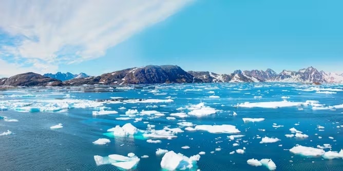 Agriculture and ecosystems would also be drastically affected. Rising seas would push saltwater far into major rivers such as the Ganges, Brahmaputra, Narmada and Godavari. Millions of acres of fertile farmland would become unsuitable for farming and unsafe for livestock consumption. Coastal ecosystems, including mangrove forests, coral reefs and wetlands, would face total destruction. 