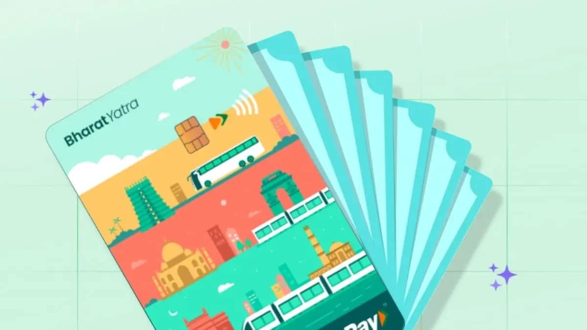Deliveries of the NCMC Bharat Yatra Card have started in Delhi NCR, Bengaluru, Mumbai, Chennai and Ahmedabad. Blinkit has not announced a timeline for expansion to more cities, but the card itself is compatible with NCMC-supported transport networks across India. The launch positions Blinkit as a distribution partner in India’s push for unified digital mobility payments. It complements existing UPI-based ticketing systems instead of replacing them and allows users to explore flexible options.
Deliveries of the NCMC Bharat Yatra Card have started in Delhi NCR, Bengaluru, Mumbai, Chennai and Ahmedabad. Blinkit has not announced a timeline for expansion to more cities, but the card itself is compatible with NCMC-supported transport networks across India. The launch positions Blinkit as a distribution partner in India’s push for unified digital mobility payments. It complements existing UPI-based ticketing systems instead of replacing them and allows users to explore flexible options.