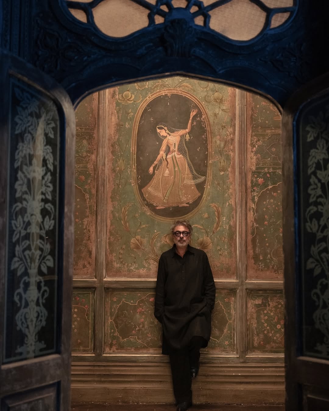 Bhansali has long been celebrated for films that blend history, music, and emotion into unforgettable spectacles. From Devdas and Bajirao Mastani to Padmaavat and Gangubai Kathiawadi, his works have redefined Bollywood aesthetics. His tableau at the parade promises to echo this legacy, offering a cinematic tribute to India’s storytelling tradition. Bhansali has long been celebrated for films that blend history, music, and emotion into unforgettable spectacles. From Devdas and Bajirao Mastani to Padmaavat and Gangubai Kathiawadi, his works have redefined Bollywood aesthetics. His tableau at the parade promises to echo this legacy, offering a cinematic tribute to India’s storytelling tradition.