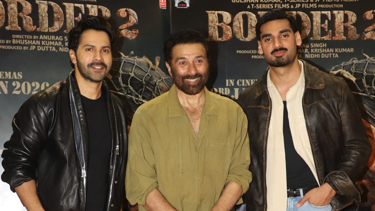Sunny Deol, Varun Dhawan, Sonam Bajwa Dazzle at Border 2 Success Party