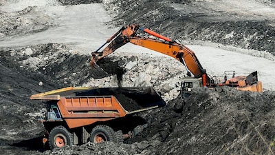 The government has directed the Coal Ministry to coordinate closely with state governments. (File Image: Canva)