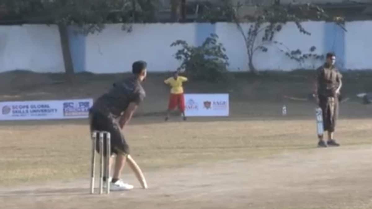 Dhoti-Kurta, Sanskrit Commentary And A Qualifying Exam: Most Unusual Cricket Tournament In MP