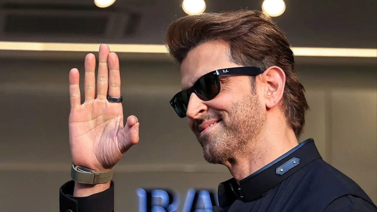 Hrithik Roshan Celebrates Double Thumb